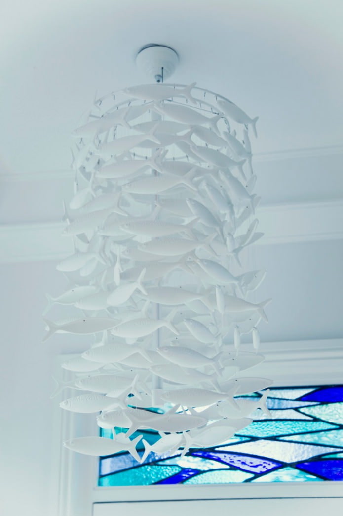 lampa w kształcie ryby