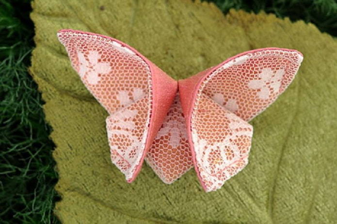 motyl z tkaniny origami