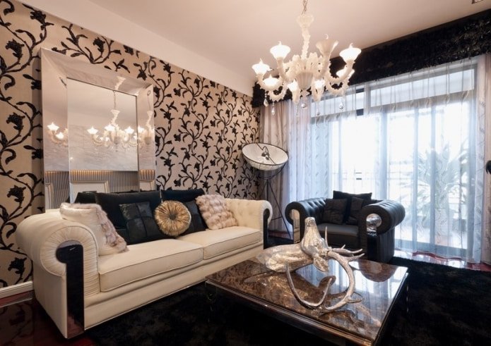 Czarno-beżowa sofa