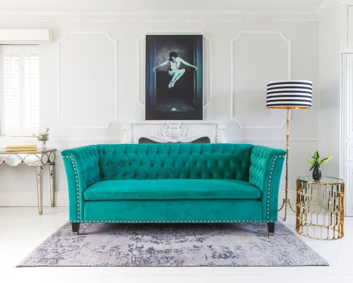 Głęboko turkusowa sofa