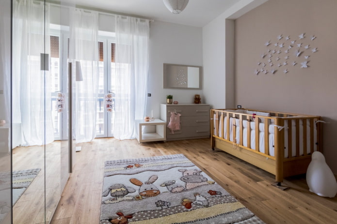 dekoracje i tekstylia we wnętrzu pokoju dziecięcego