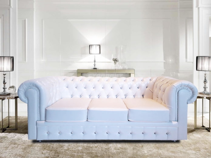 biała skórzana sofa