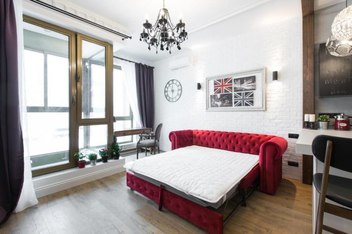Składana sofa z nakładką