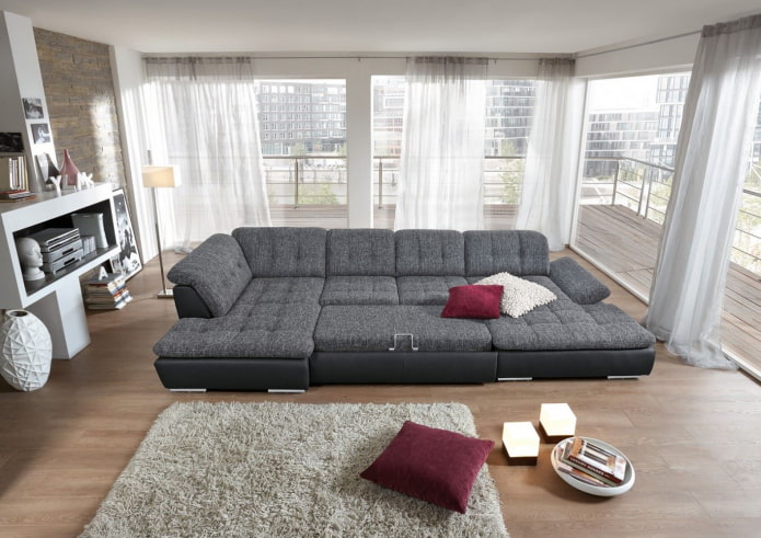 składana sofa z miękkim oparciem wewnątrz