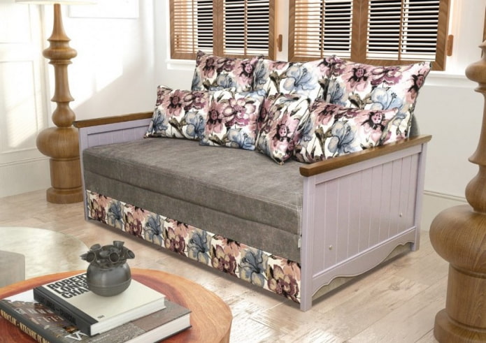 składana sofa w stylu prowansalskim