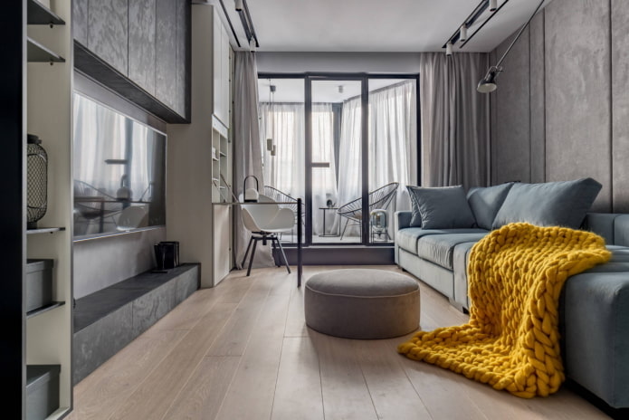 Salon z balkonem