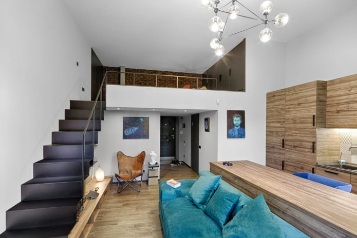 wnętrze dwupoziomowego apartamentu typu studio