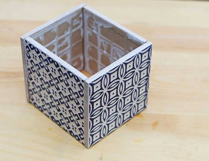 Kostka ceramiczna