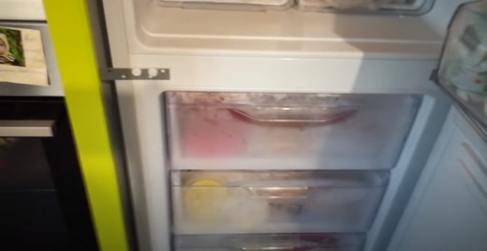 lodówka do zabudowy niezabudowana