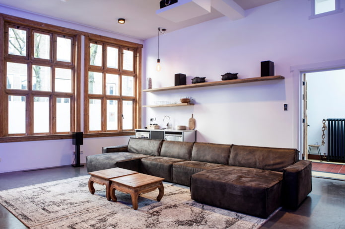 ciemnobrązowa sofa