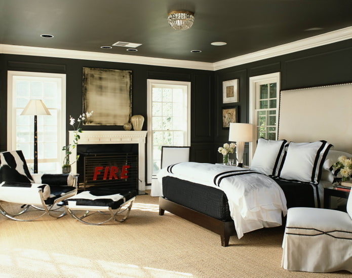 sufit napinany w kolorze wenge
