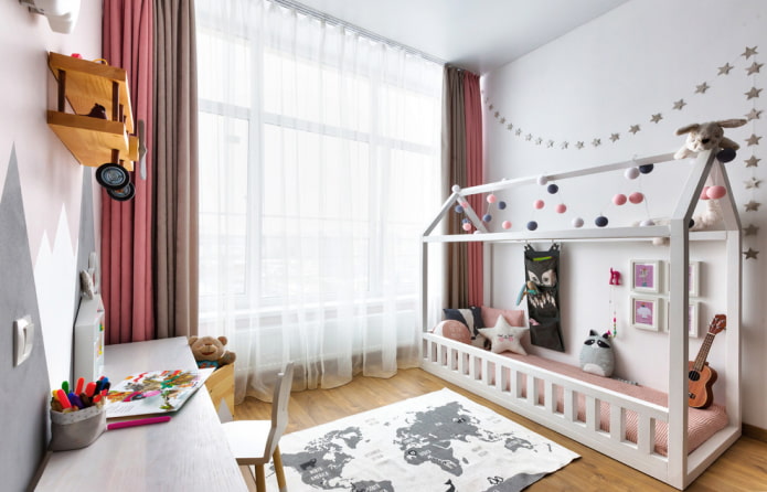 łóżko w kształcie domku w stylu skandynawskim