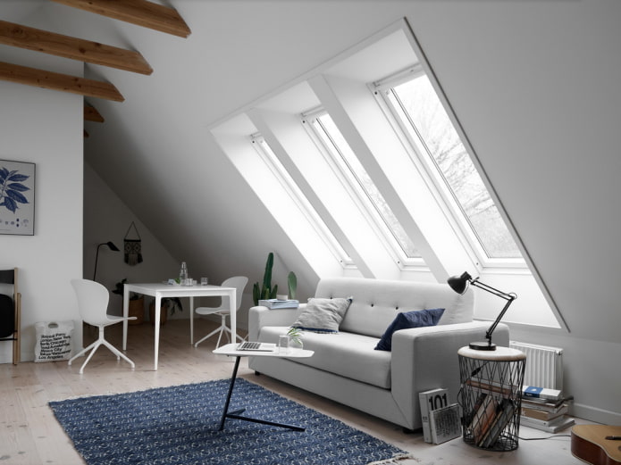 Rozłożona sofa z funkcją spania