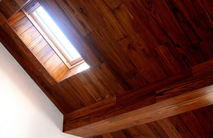 belka pokryta laminatem