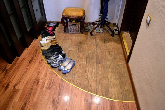 linoleum pod laminatem