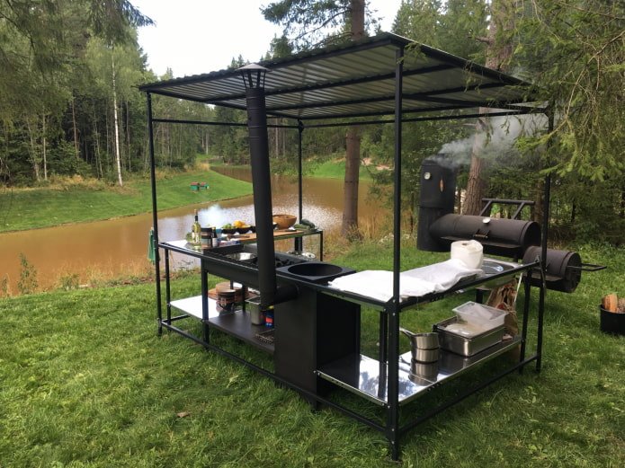 żelazne miejsce do grillowania