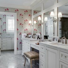 Tapeta do łazienki: plusy i minusy, rodzaje, design, 70 zdjęć we wnętrzu-10