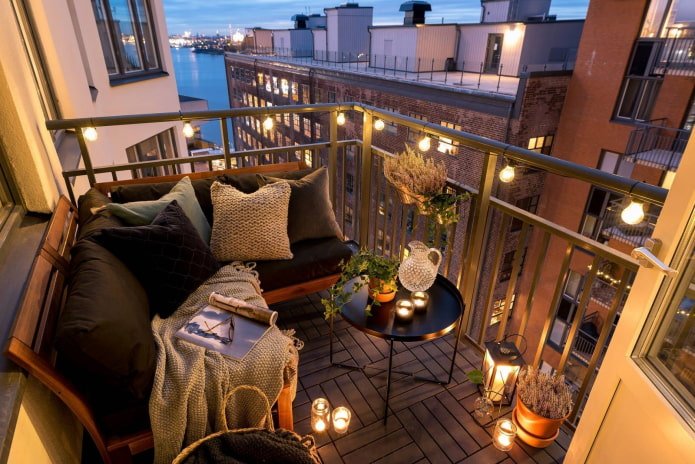girlanda na balkon
