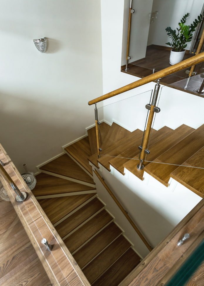 szklane balustrady w domu