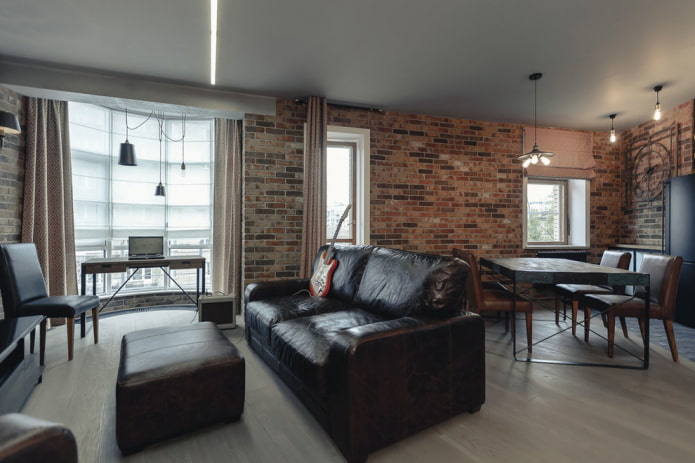 sufit w stylu loft w holu