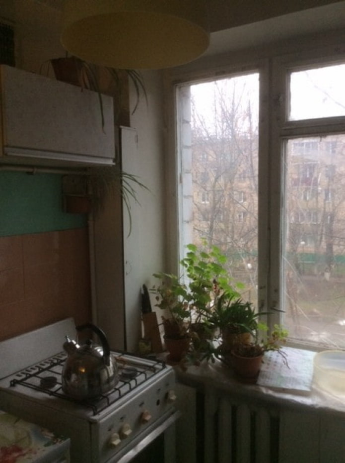 Kuchnia przed metamorfozą