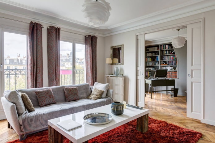 panele przesuwne w salonie
