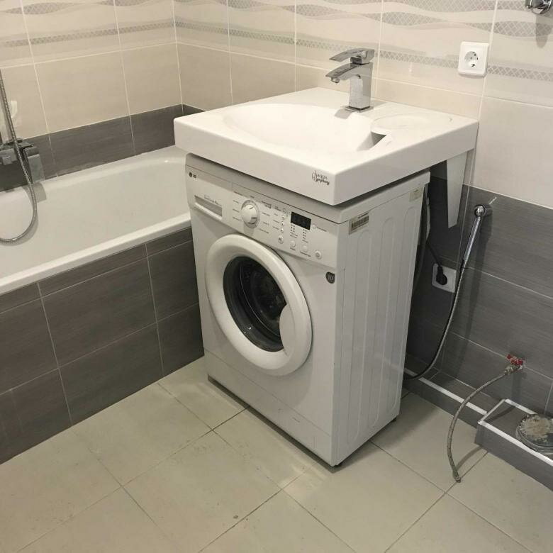 podłączanie pralki w łazience