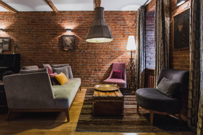 zasłony z tafty w salonie w stylu loft