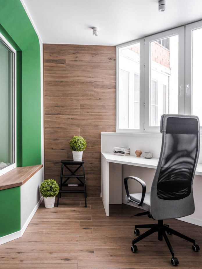 Ciemny laminat