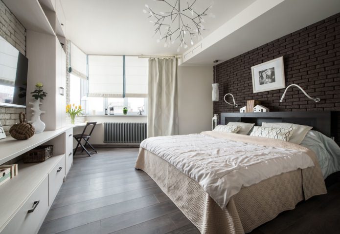 wnętrze sypialni z ciemnym laminatem