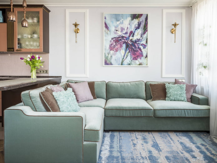 jasnozielona sofa