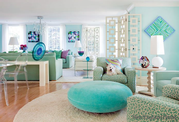 salon w miętowym odcieniu
