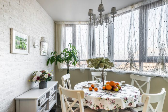 loggia w stylu prowansalskim