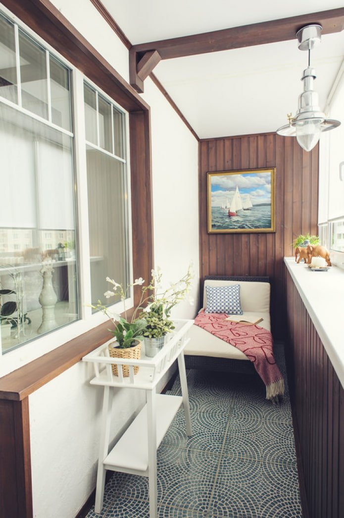 Balkon w stylu marynistycznym
