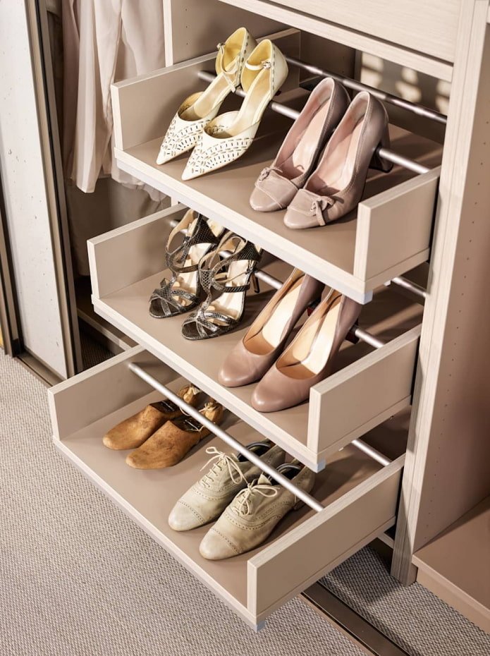 Półki na buty buty