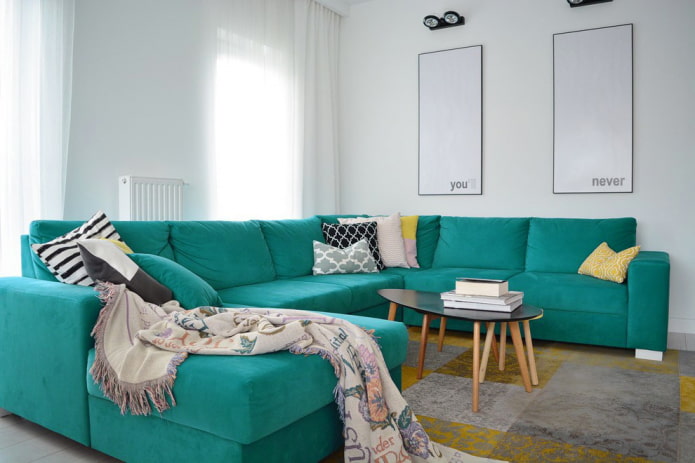 Sofa turkusowa